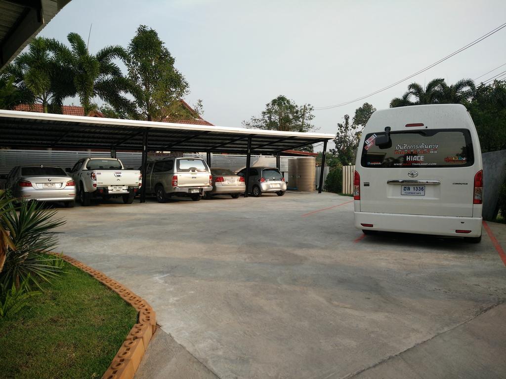 Le Park 23 Boutique Resort Roi Et Exterior foto